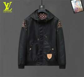 Picture of Louis Vuitton Jackets _SKULVM-3XL12yn8232482